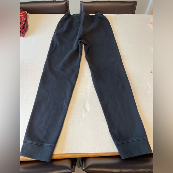 Old Navy Boys Joggers - Picture 2 of 3